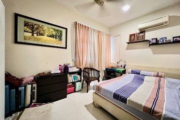 Bangi Lakehill Villas