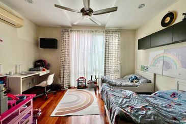 Bangi Lakehill Villas