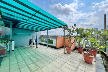 Bangi Lakehill Villas