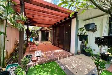 Bangi Lakehill Villas