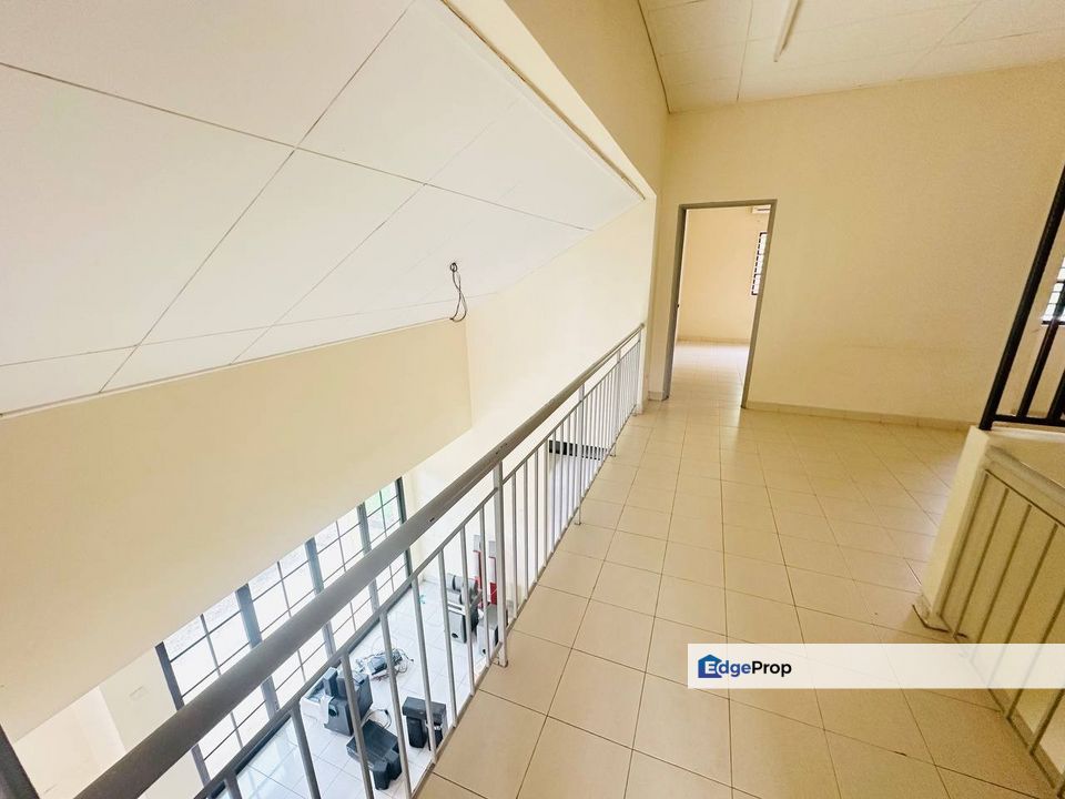 FREEHOLD FACING OPEN 3780ft 1.5 Semi D Desa Utama Sungai Merab Bangi2025, Selangor, Kajang