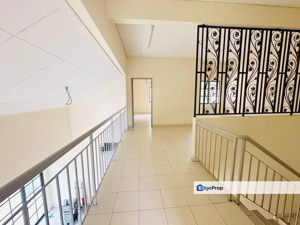 FREEHOLD FACING OPEN 3780ft 1.5 Semi D Desa Utama Sungai Merab Bangi2025, Selangor, Kajang