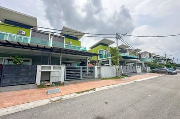 Kampung Sungai Merab Tengah
