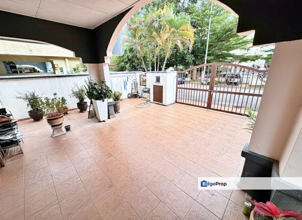 FACING OPEN END LOT FREEHOLD 2.5 Storey House Taman Tenaga Kajang, Selangor, Kajang