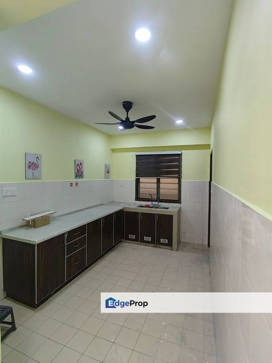 LOW COST FREEHOLD Sri Cempaka Apartment Sepakat Indah Kajang, Selangor, Kajang