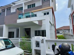 3 Storey Intermediate Corner Taman Villa Permai,l For Sale @RM750,000 ...