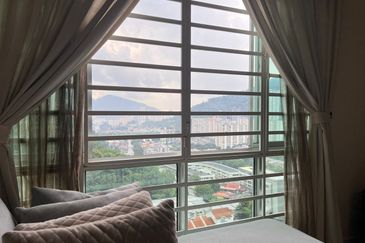 Suria Vista Apartment & Townhouse