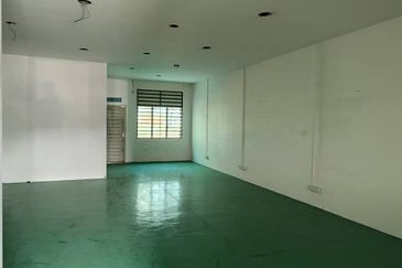 Pusat Perniagaan Juru Avenue