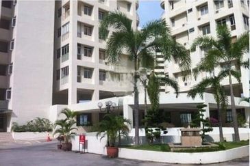 Coastal Tower, Ratu Mutiara