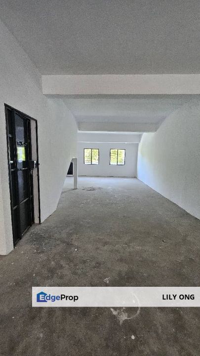 3 storey shoplot Bandar Putra kulim, Kedah, Kulim