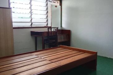 Gat Lebuh Noordin Flat