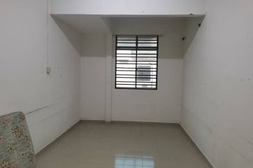 Jalan Permatang Tok Mahat