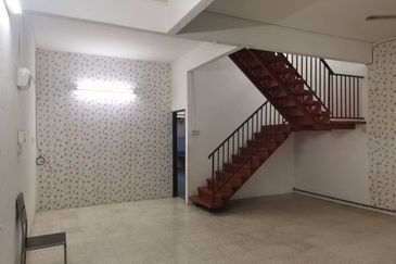 Jalan Permatang Tok Mahat