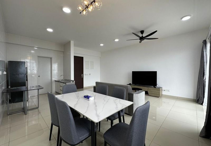 Eco Bloom @ Eco Meadows