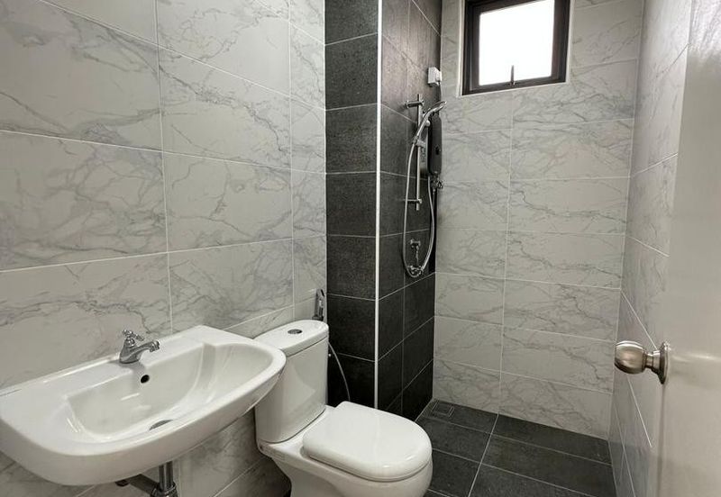 Eco Bloom @ Eco Meadows