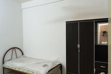 De Landmark Apartment (Seri Emas)