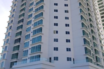 Arasia Perdana (The Clovers)