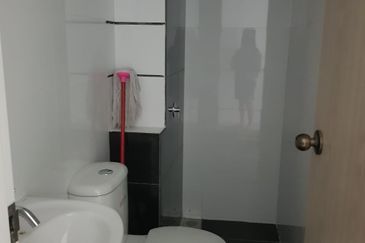 Arasia Perdana (The Clovers)