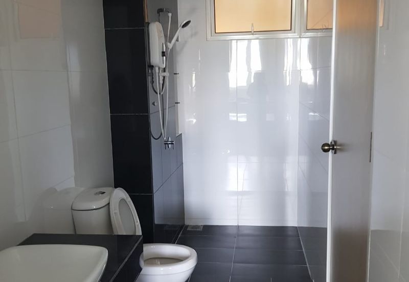 Arasia Perdana (The Clovers)