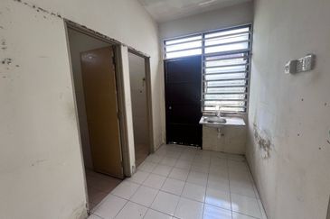 TAMAN LEMBAH IMPIANA