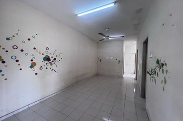 TAMAN LEMBAH IMPIANA