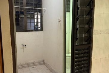 Pangsapuri Ria Apartment A (Pearl Tower)