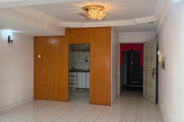 Pangsapuri Ria Apartment A (Pearl Tower)