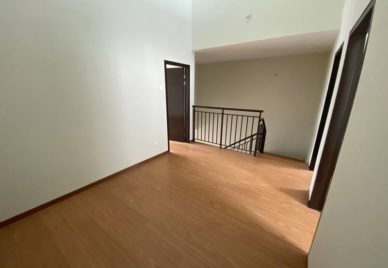 Persiaran Puncak Alam 1 