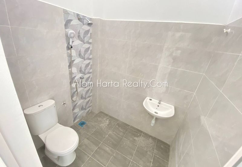 TAMAN PADANG TEMU PERMATA