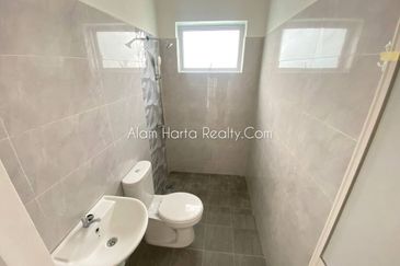 TAMAN PADANG TEMU PERMATA