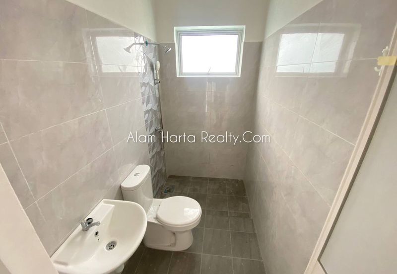 TAMAN PADANG TEMU PERMATA