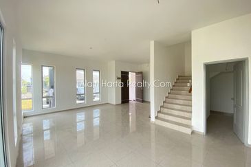 TAMAN PADANG TEMU PERMATA