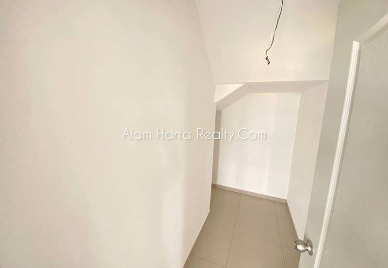 TAMAN PADANG TEMU PERMATA