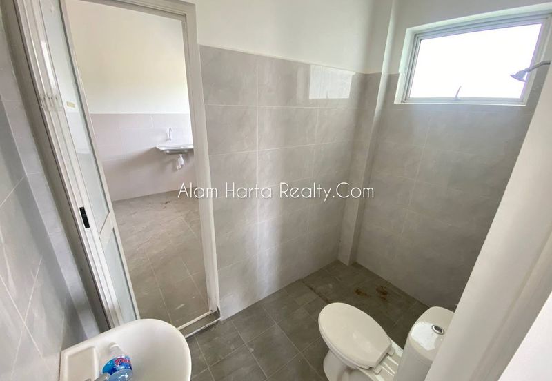 TAMAN PADANG TEMU PERMATA