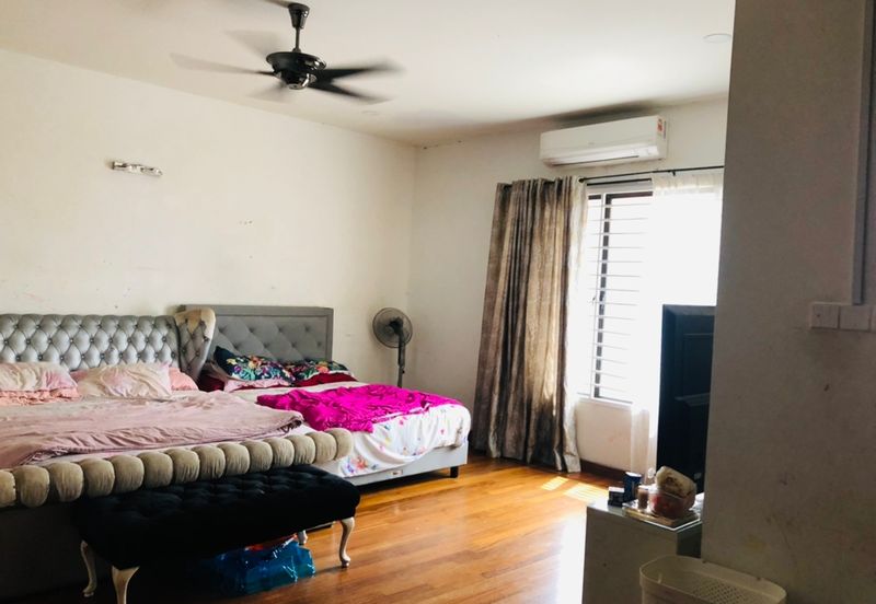 Pentas 2 @ Alam Impian