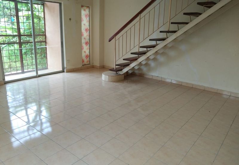 FOR SALE CORNER CLUSTER 2 TINGKAT AZ-ZAHARAH BANDAR PUNCAK ALAM