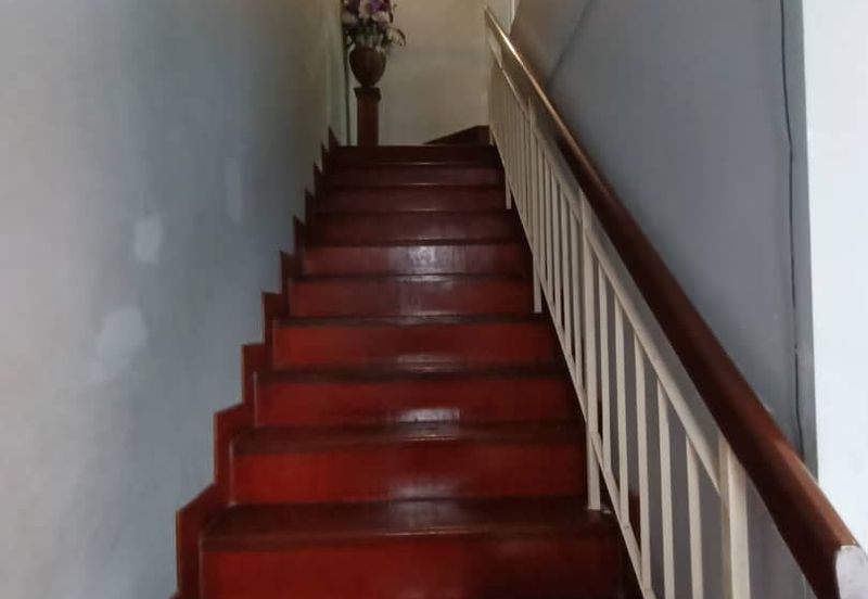 FOR SALE SEMI D CLUSTER 2 TINGKAT AZ-ZAHARAH BANDAR PUNCAK ALAM