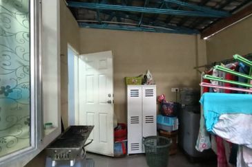 FOR SALE SEMI D CLUSTER 2 TINGKAT AZ-ZAHARAH BANDAR PUNCAK ALAM