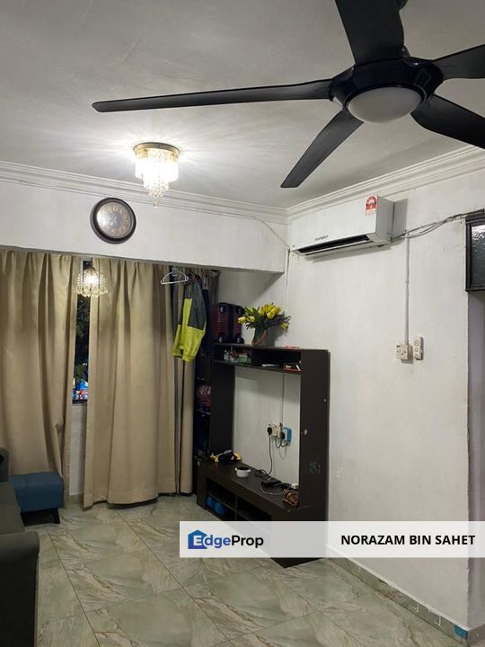 FOR SALE RENOVATED FLAT TAMAN BUNGA NEGARA SEKSYEN 27 SHAH ALAM, Selangor, Shah Alam