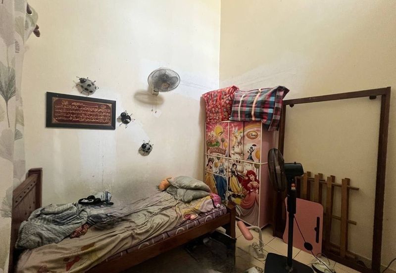 Jalan Makyong, Bandar Bukit Raja