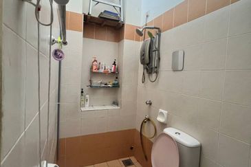 Jalan Makyong, Bandar Bukit Raja