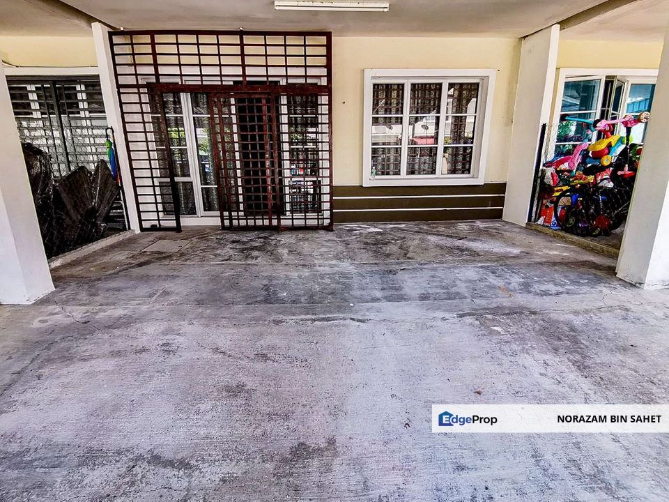 FOR SALE SINGLE STOREY TERRACE BUDIMAN VALLEY SEKSYEN U15 SHAH ALAM, Selangor, Shah Alam