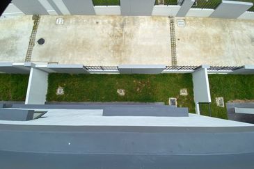 FOR SALE 3 STOREY SEMI D PARK VILLAS, TRILLIA BUKIT JELUTONG SHAH ALAM