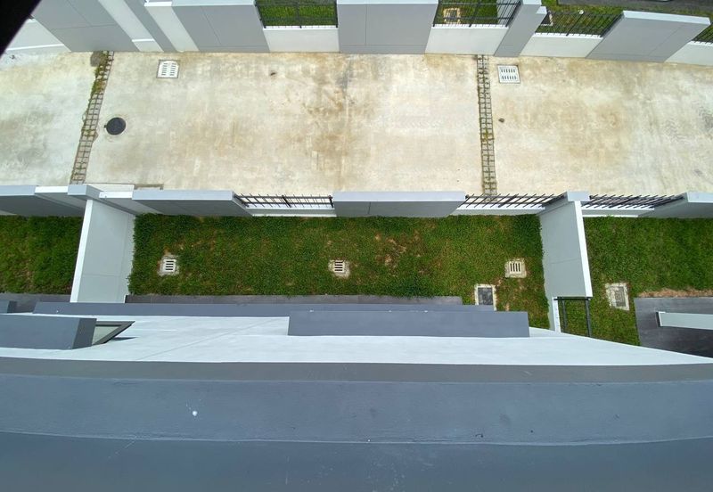 FOR SALE 3 STOREY SEMI D PARK VILLAS, TRILLIA BUKIT JELUTONG SHAH ALAM