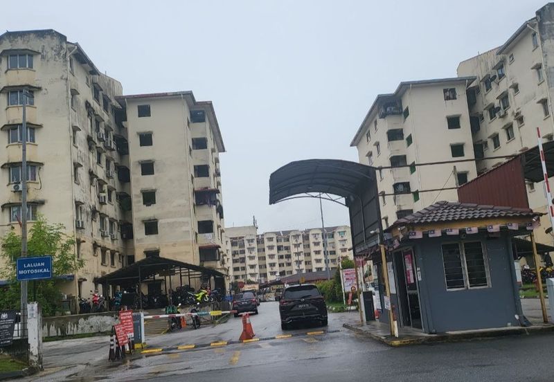 Pangsapuri Subang Suria