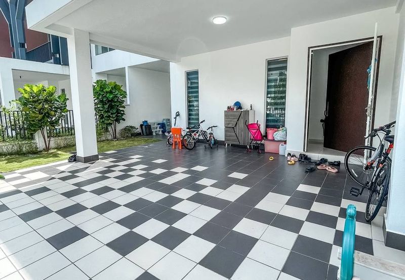 Ebonylane @ Eco Forest