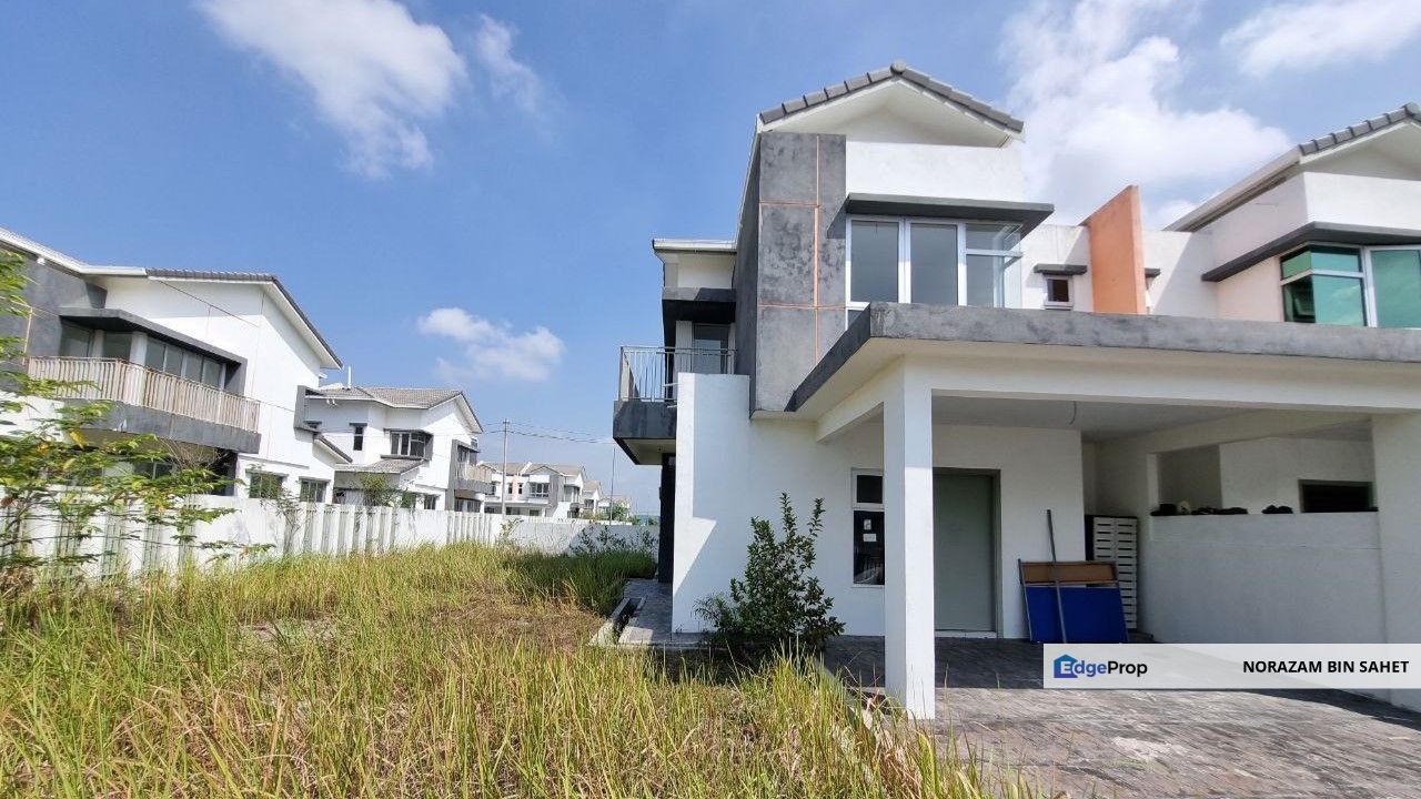 FOR SALE END LOT 2 STOREY TERRACE CHERRY 2 HILLPARK PUNCAK ALAM for ...