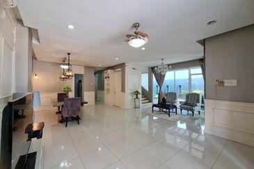 FOR SALE FREEHOLD RENOVATED 2.5 STOREY BUNGALOW USJ HEIGHTS SUBANG JAYA