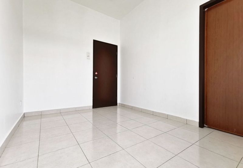 Persiaran Puncak Alam 1 