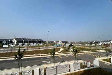 Alura @ Bandar Bukit Raja